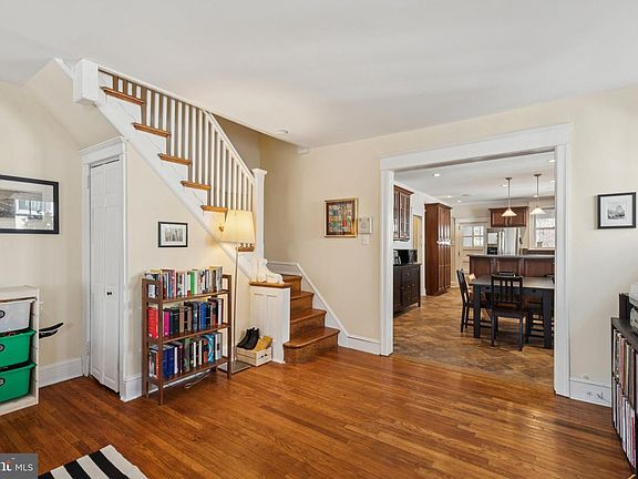 5th image of 519 Burnham Rd