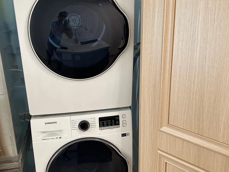 50 Morecambe Gate #B116 — Photo 6