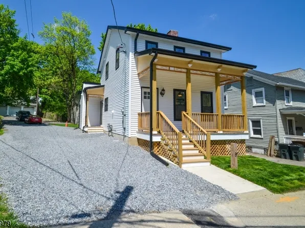 75 High St, Newton Town, NJ 07860