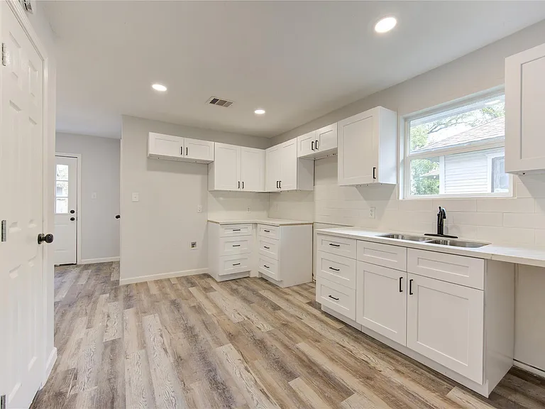 3705 Rawley St — Photo 29