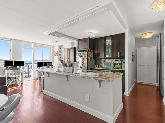 2nd image of 100 Manhattan Ave APT 2312