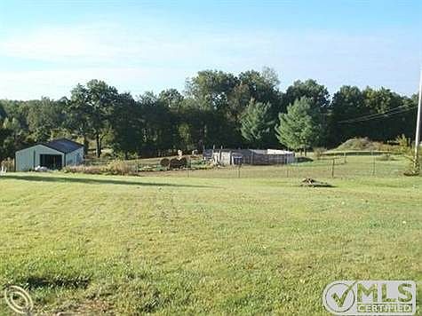 13635 Rattalee Lake back #1.JPG