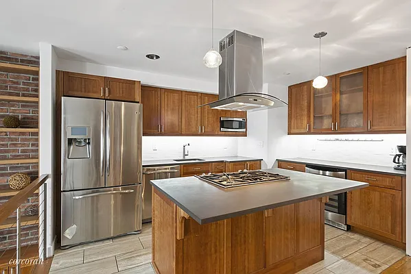 Sold by Corcoran | media 2