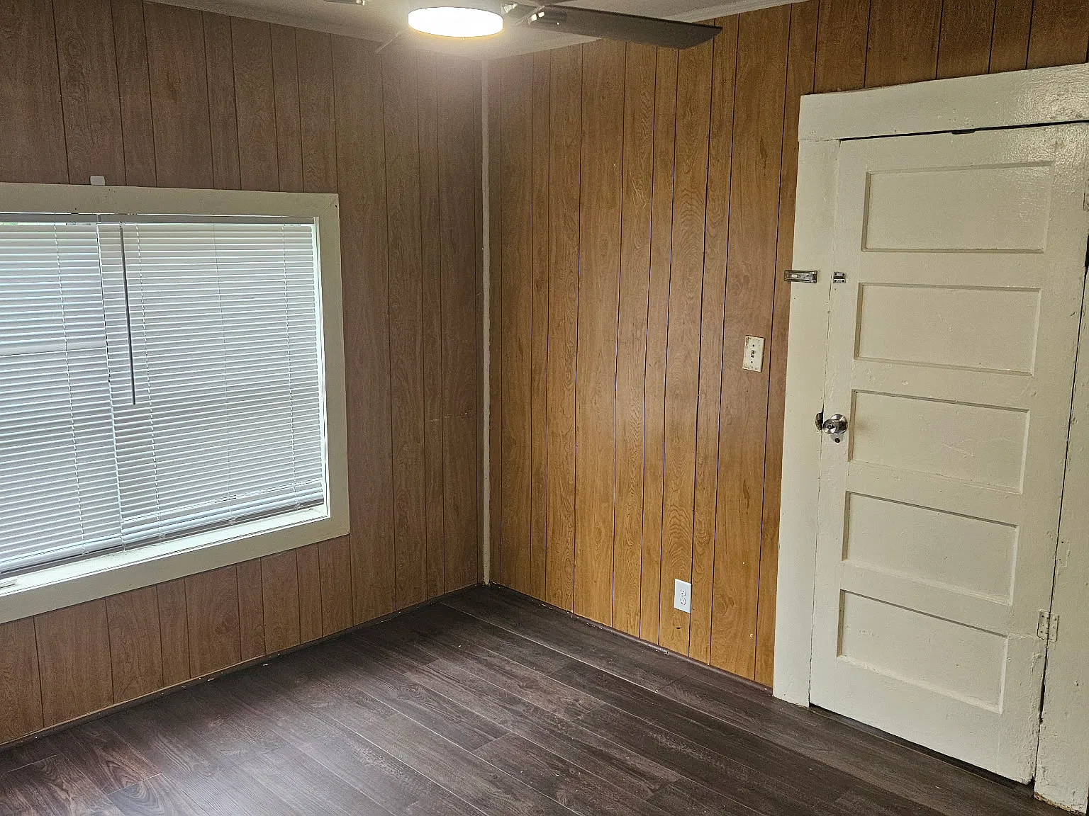 2 bed, 950 sqft, $1,150 — Photo 2