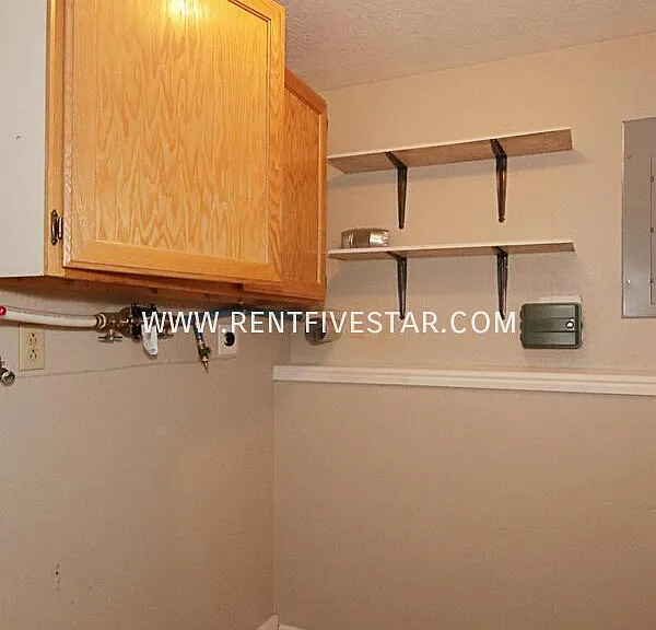 1256 Holman Ave #A — Photo 16