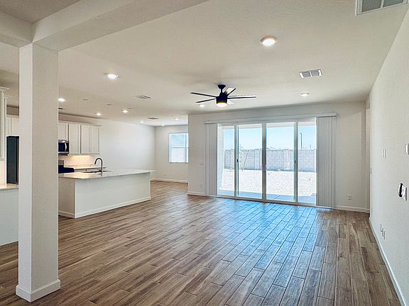4th image of 15441 W Cottontail Ln
