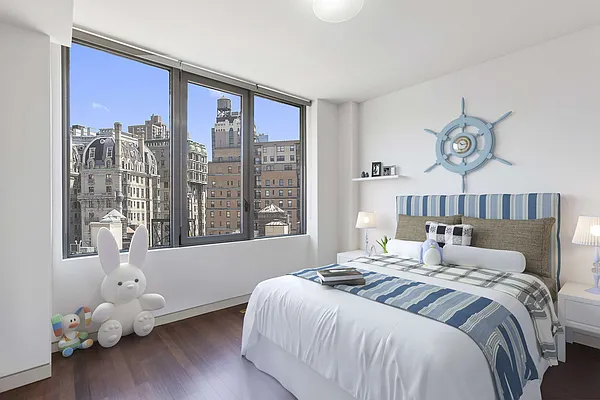 Rented by Cooper & Cooper Real Estate | media 6