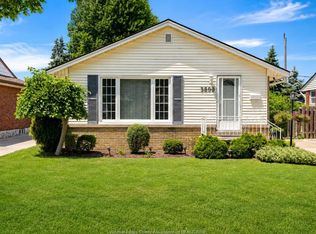 3800 Rosemount Ave, Windsor, ON N9C2E5