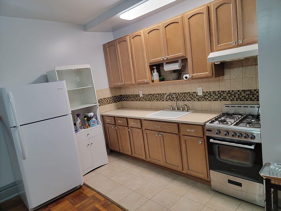 1st image of 8610 109th St APT B1