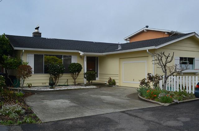 1st image of 205 Santa Cruz Ave