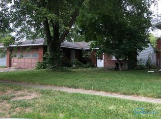 313 Shrewsbury St, Holland, OH