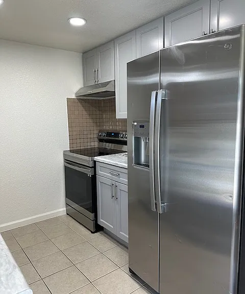 9542 Bancroft Way — Photo 17