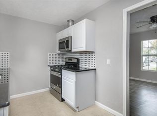 10803 Stabler Ln, Houston, TX 77076