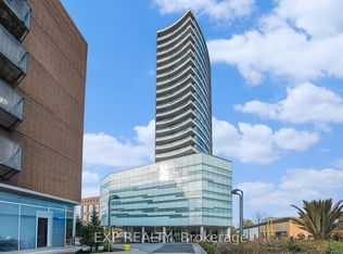 485 Richmond Rd #2403, Ottawa, ON K2A 3W9