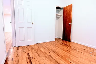 Rented by HOLTON REAL ESTATE INC.