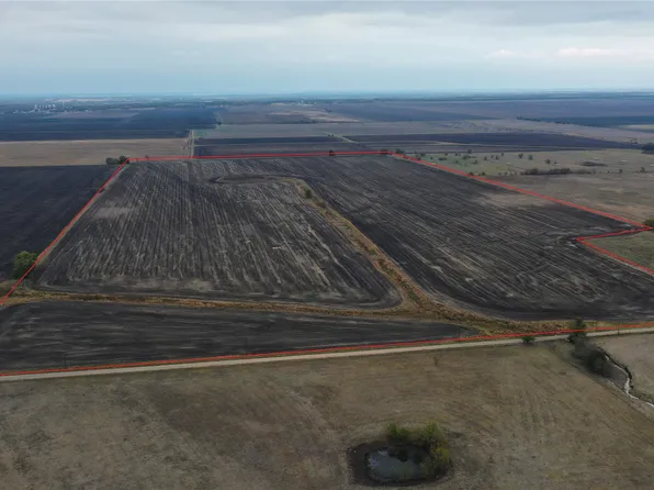 1123 County Road 3455, Honey Grove, TX 75446