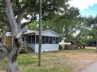 113 Hispaniola Ln, Topsail Beach, NC 28445