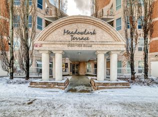 Meadowlark Terrace, Edmonton, AB T5R 1Y8