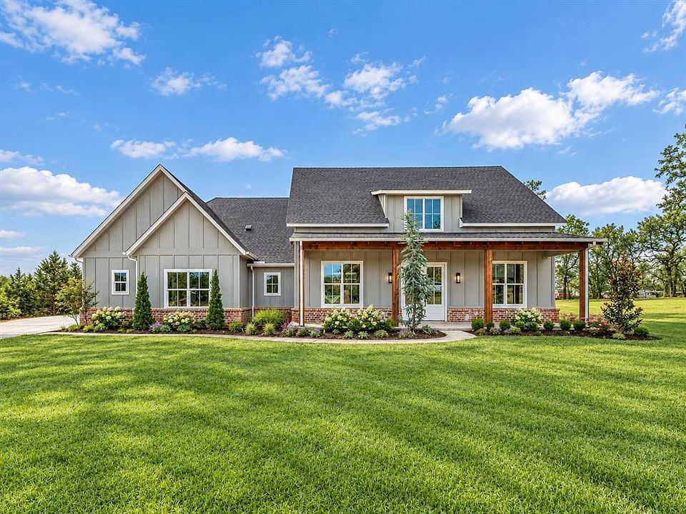 1st image of 21246 Reserve Cir
