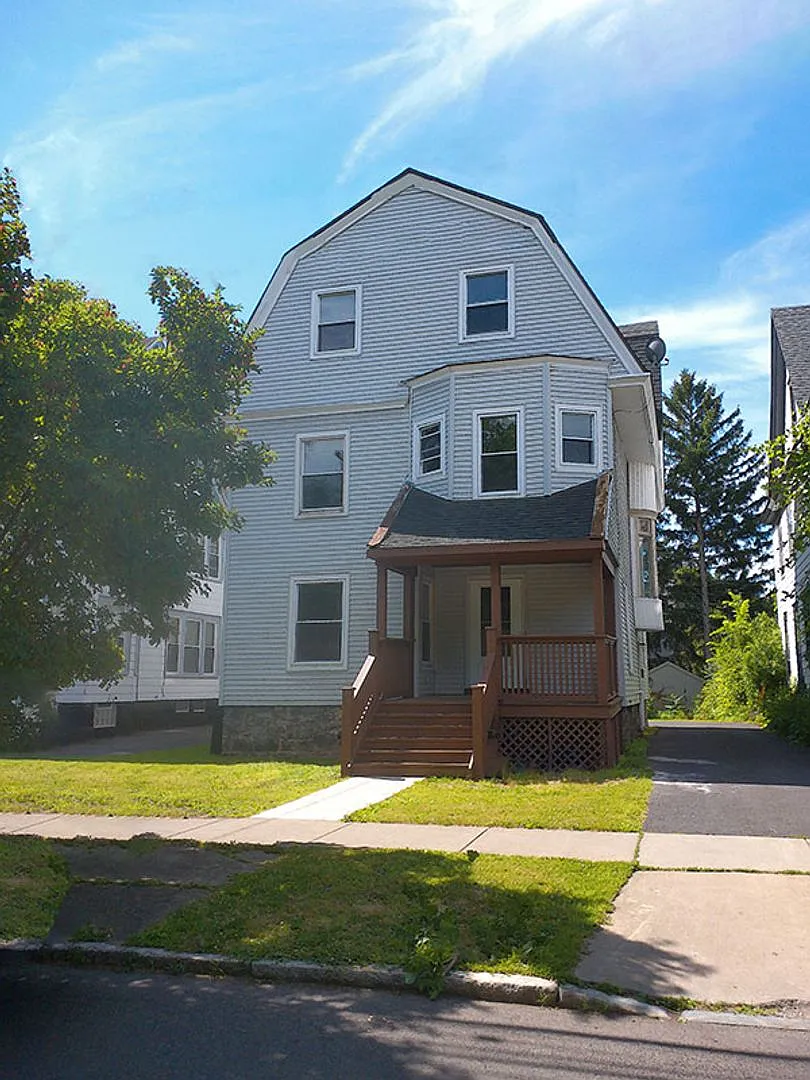 204 Harvard Place - Available 7/1/27 - This is in place for Application purposes - we will change... — Photo 1