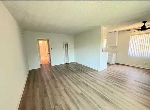 2352 Glendale Blvd #12 Photo 1