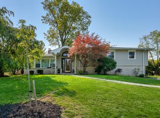 2069 Chardon Rd, Columbus, OH