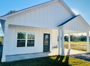 125C Gill Rd, Lucedale, MS 39452