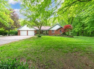 6166 Short Cut Rd, Cottrellville, MI 48039