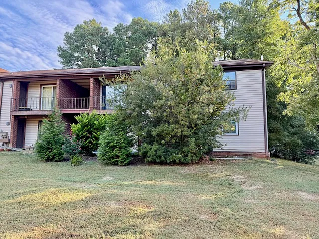 1208 Manassas Ct #A — Photo 15