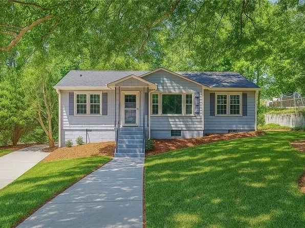 1716 Beacon Hill Blvd, Atlanta, GA 30329