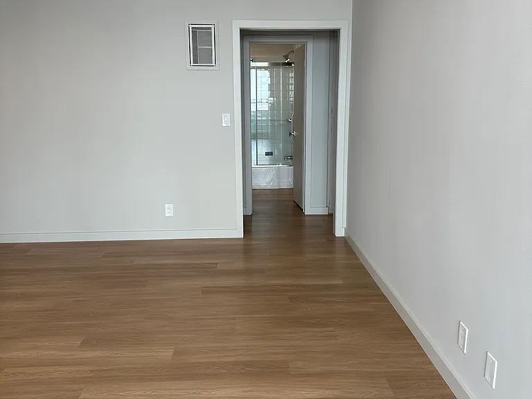 601 California Ave #106 — Photo 8