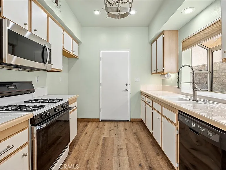 2244 Black Pine Rd — Photo 12