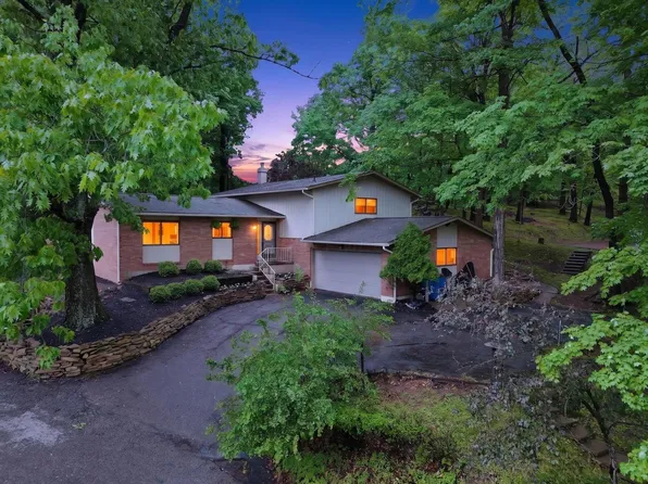 1578 Stonewall Dr, Newark, OH 43055