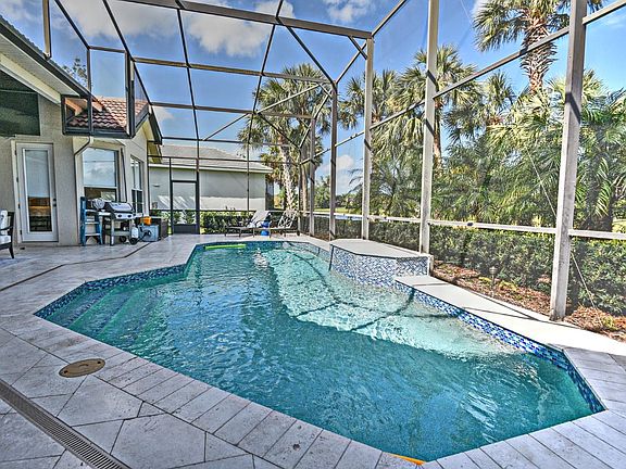 3rd image of 3418 Regal Crest Dr