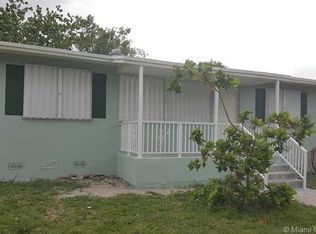 12300 W Golf Dr, Miami, FL 33167