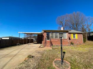 18 Sherman Ln, Greenville, SC 29605
