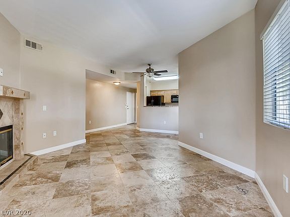 3rd image of 5250 Rainbow Blvd #1024