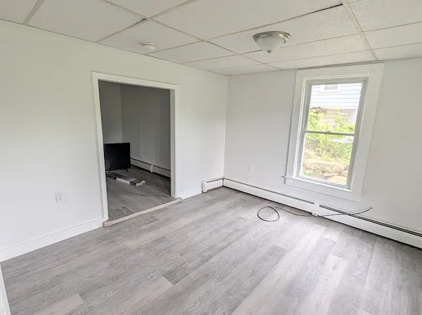 286 Walnut St #286, North Adams, MA 01247