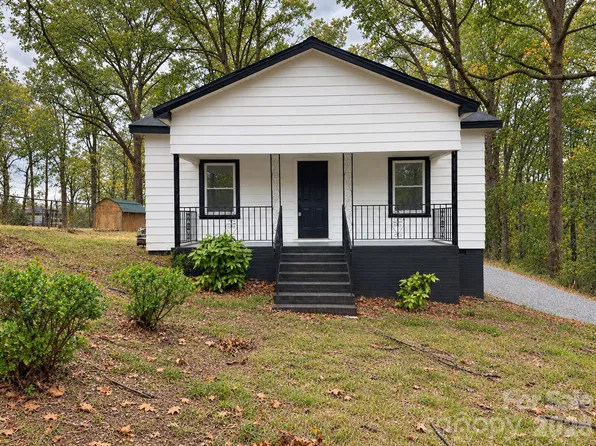 905 Gantt St, Kings Mountain, NC 28086