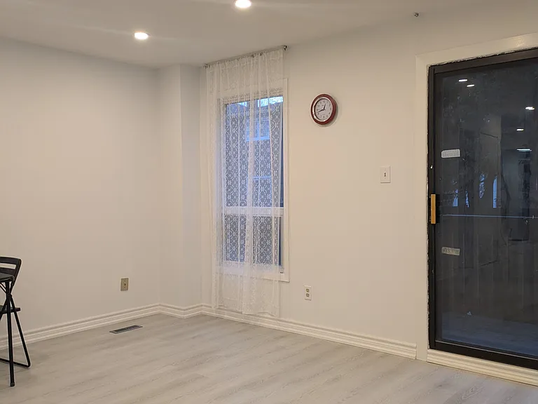 58 Danilack Ct — Photo 7