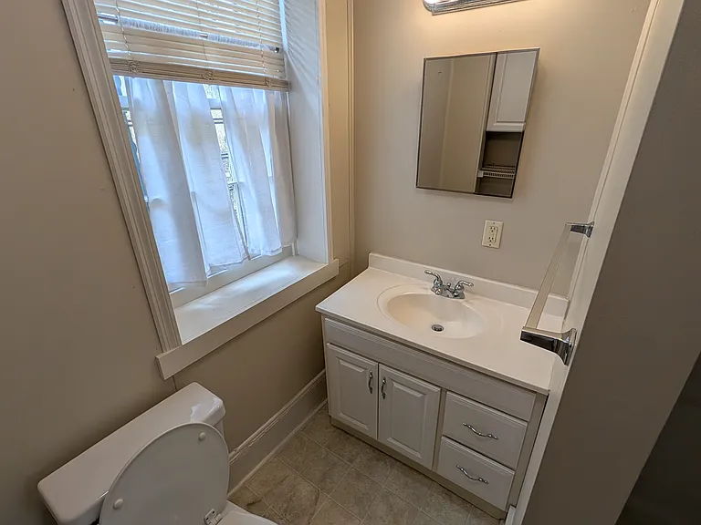 92 Beaufain St #1 — Photo 8