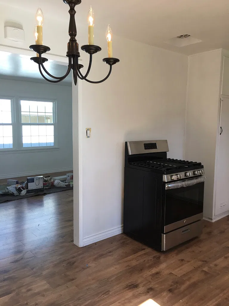 2 bed, 850 sqft, $2,600 — Photo 3