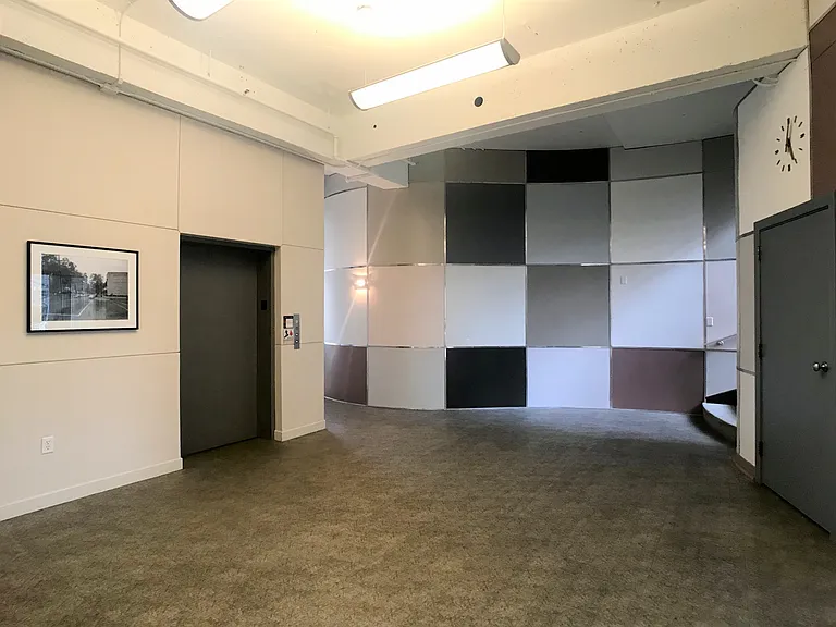 Central Park Lofts — Photo 12