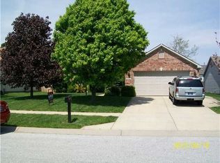 8834 Mallard Green Dr, Indianapolis, IN 46234