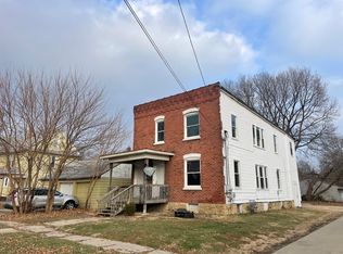 1612 10th St #2, Rockford, IL