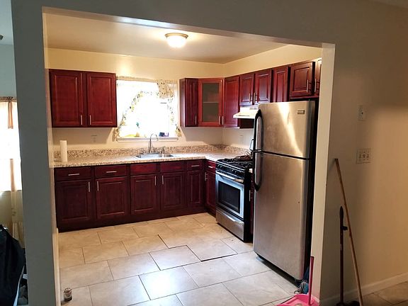3rd image of 2934 Gerson Ct