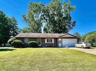 1306 Donal Dr, Flint, MI 48532