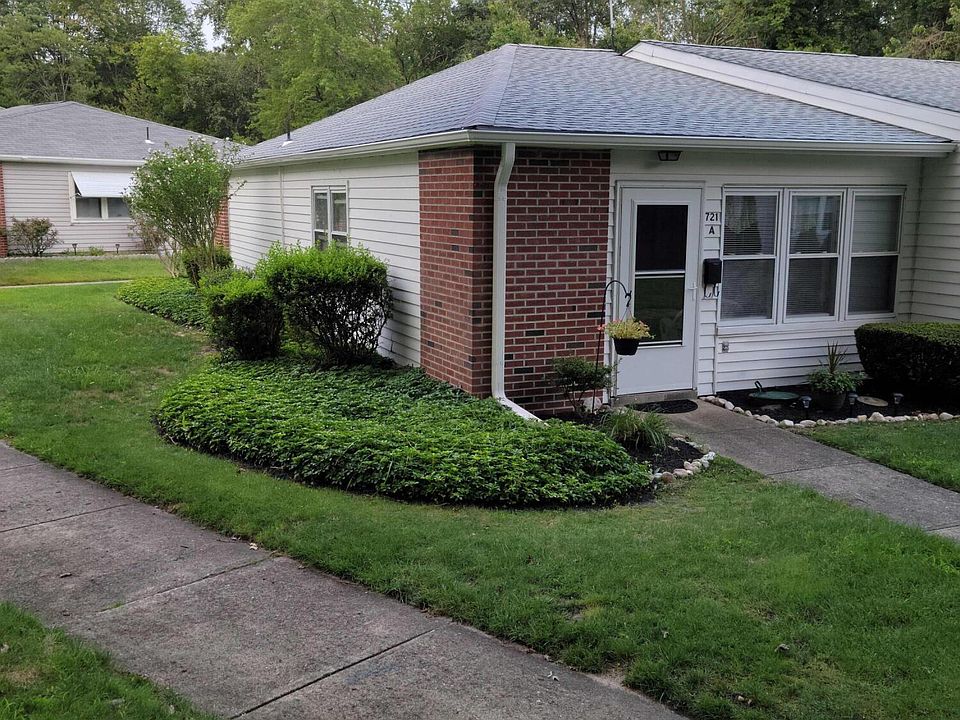 2nd image of 721A Buckingham Drive