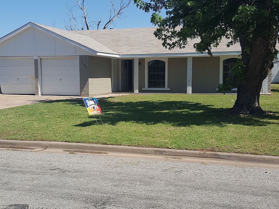 1st image of 1307 Danberry St