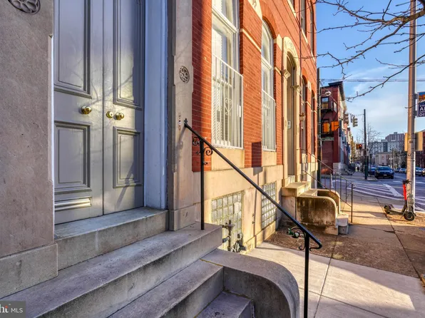 1703 N Calvert St, Baltimore, MD 21202